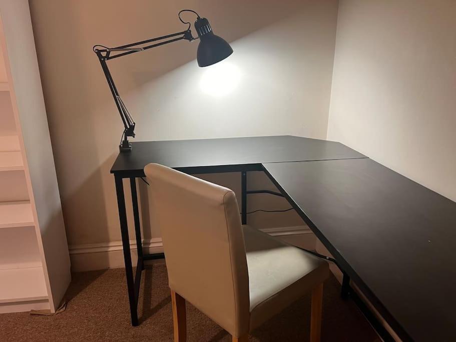 Appartement Charming Two-bed In Southampton